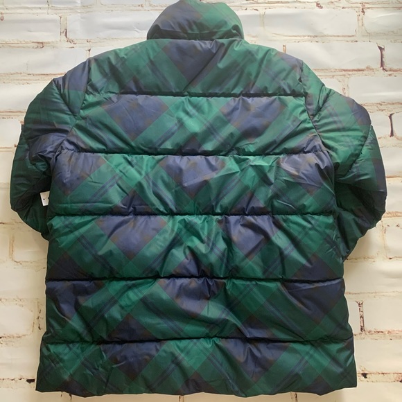 🆕[on] puffer jacket - Picture 2 of 4
